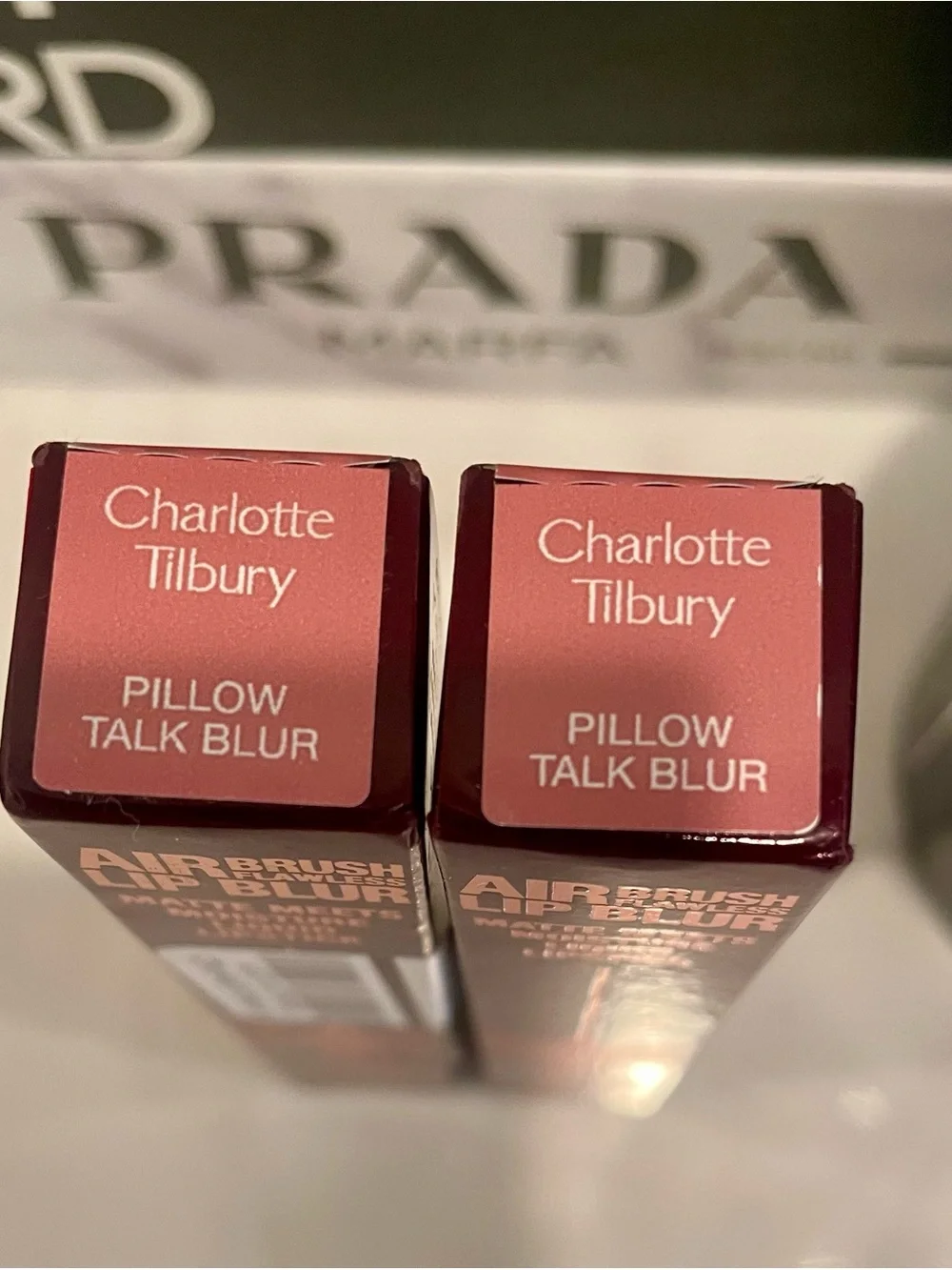 Charlotte Tilbury Airbrush Flawless Lip Blur “Pillow Talk” Matte Meets Moisture